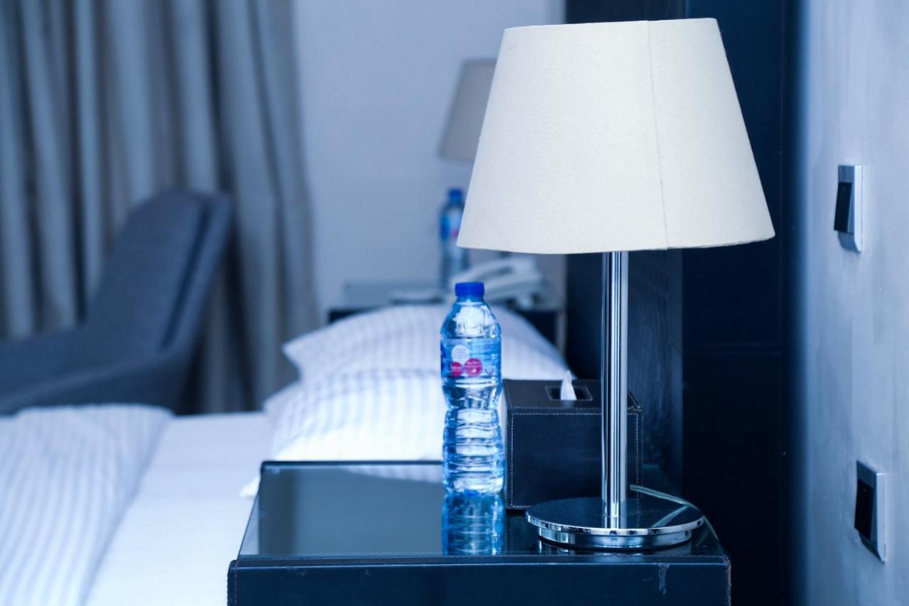 Summerset Continental Hotel Gana Mobushipe 외부 사진